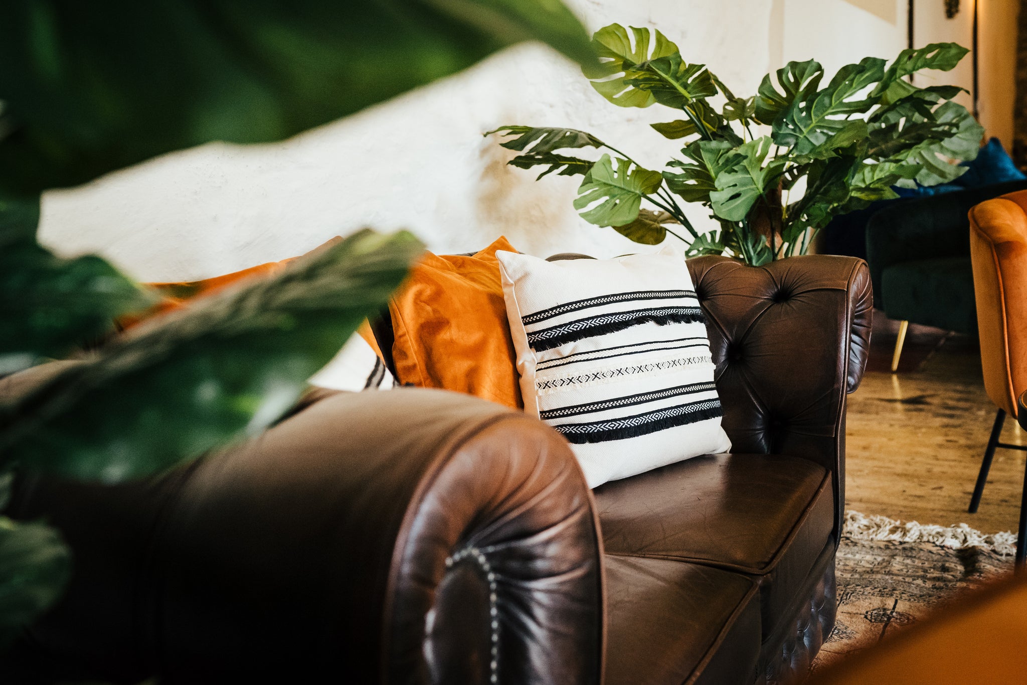 Mixing contemporary & traditional: The launch of our NEW seating area packages!