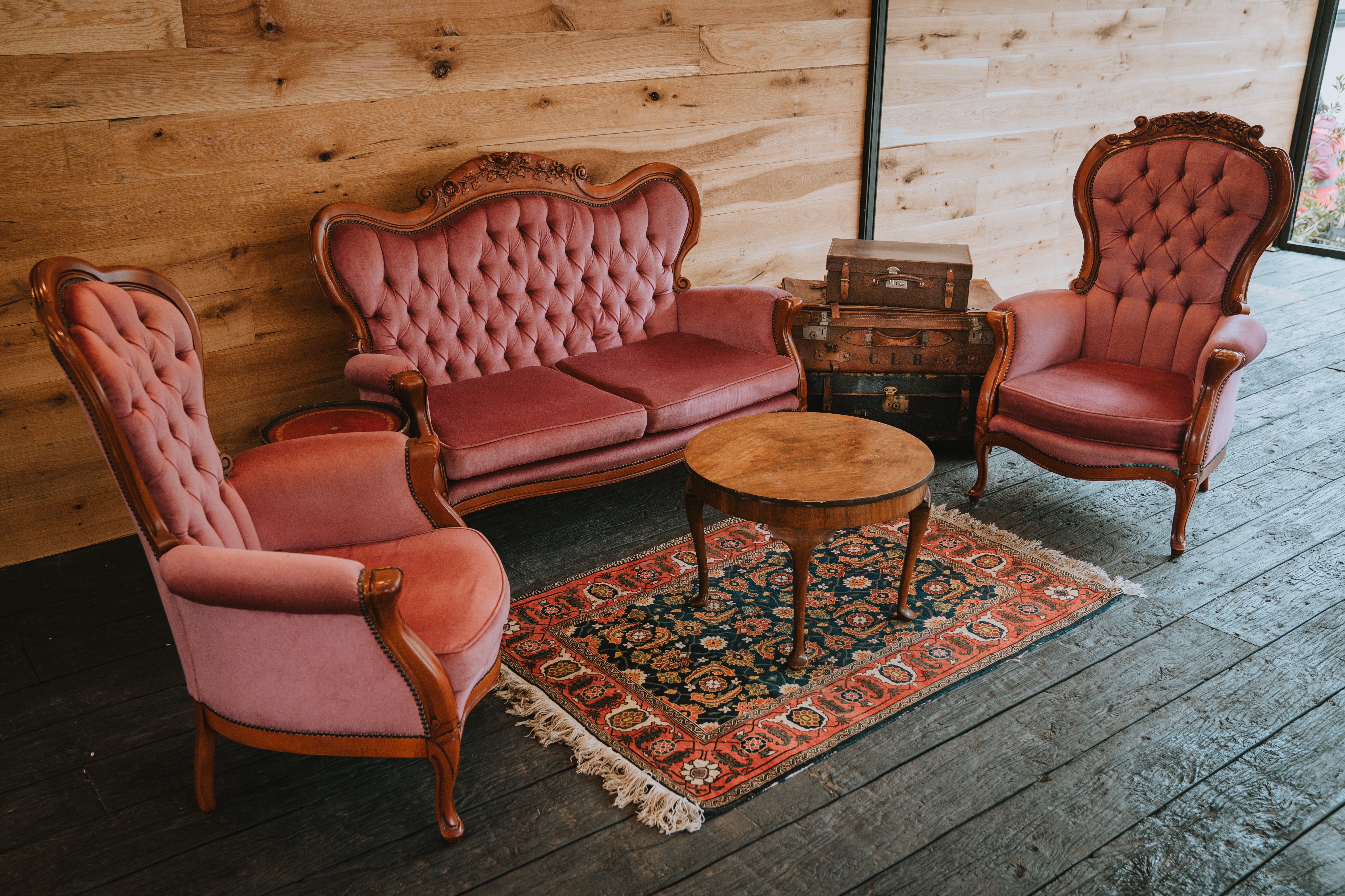 ‘Pretty In Pink’ Seating Area