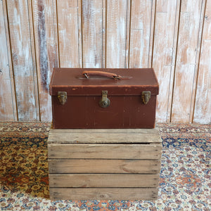 Case 8: Oblong Case