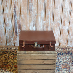 Case 9: Small Suitcase