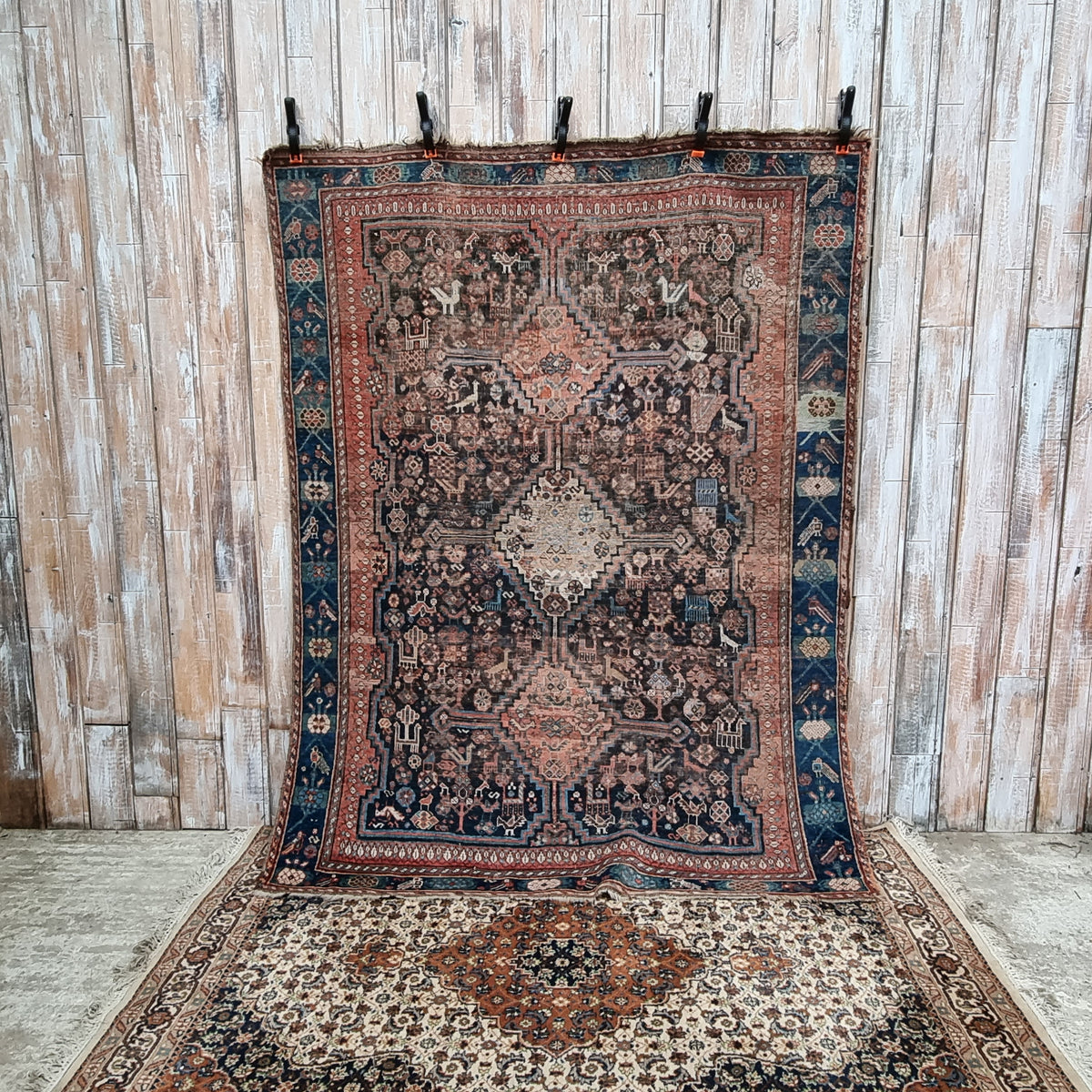 Repo Rug Rug 31: Large Worn Vintage Rug – Locate To Create